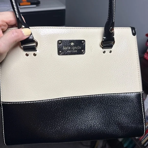 Kate Spade Two-Tone Black & Cream Satchel - Picture 1 of 4